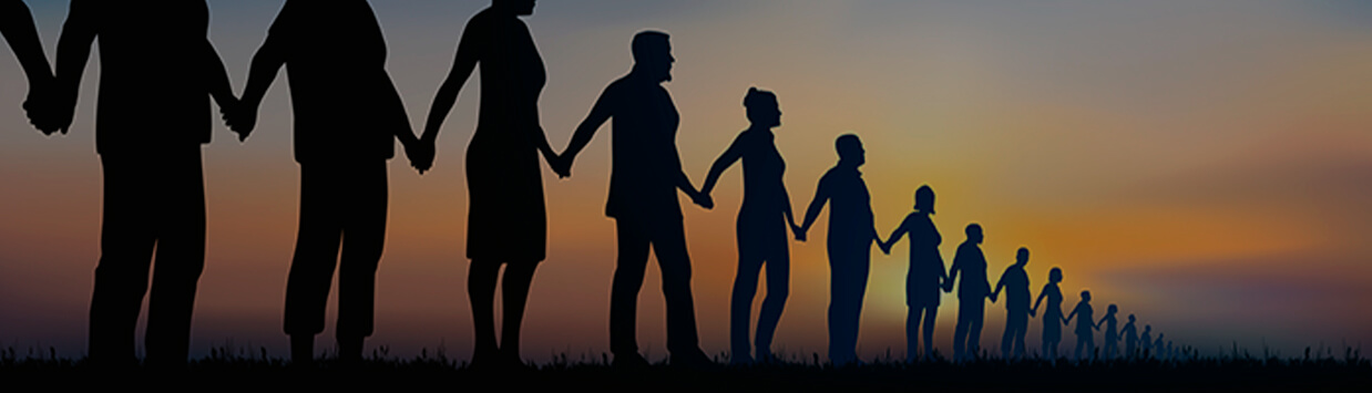 Personas tomadas de la mano representando valores